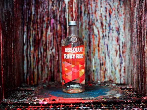absolut_flavours_redesign_-_production_-_ruby_red_aotw